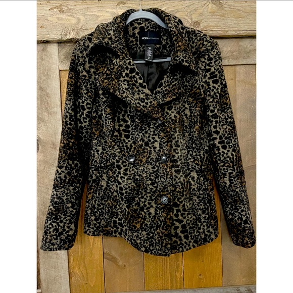 Moda Jacket - Picture 1 of 4